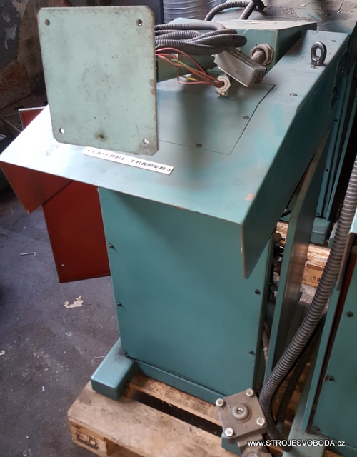 Přímočaré dělicí zařízení QDP 250/100 (4 - QDP 300-100 (1).jpg)